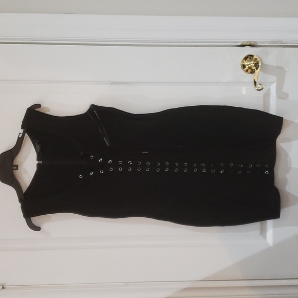 Marciano - Picture 1 of 3